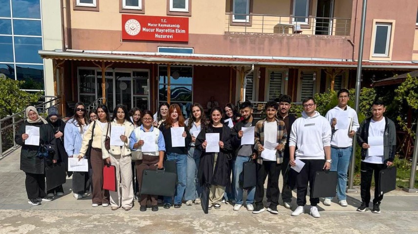 Genç Yüreklerden Anlamlı Ziyaret