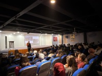 Meslek Yüksekokulumuzda Madde Bağımlılığına Karşı Bilinçlendirme Toplantısı Gerçekleştirildi