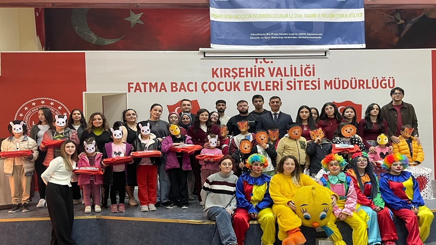 Gençlik ve Spor Bakanlığı ile Tasarım Bölümümüz Ortaklığında Gönüllüyüz Biz Projesi Gerçekleştirildi