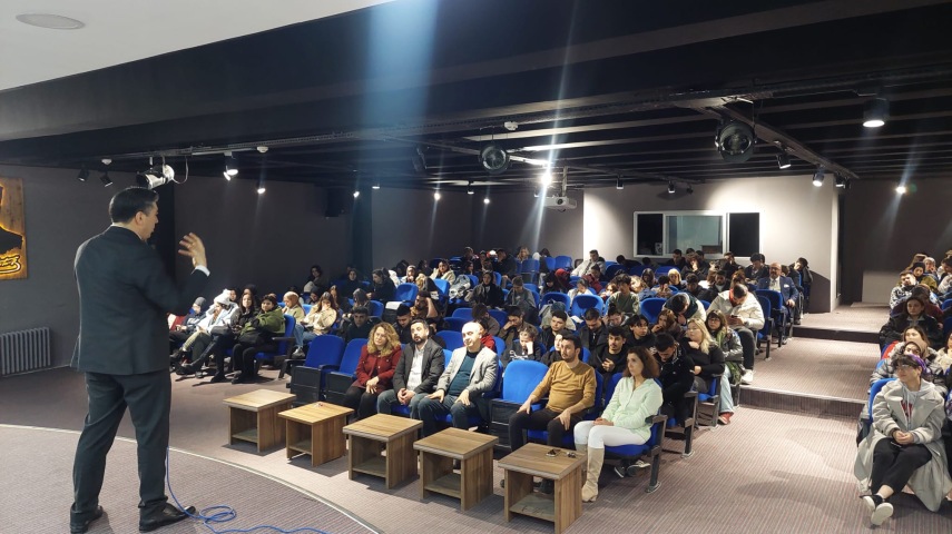 SGK İl Müdürü Hüseyin Şenlik Meslek Yüksekokulumuzda Girişimcilik Konferansı Verdi