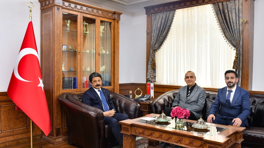 Vali Demiryürek, 1. Yapay Zekâ Günleri Çalıştayı’nın Onursal Başkanı Oldu